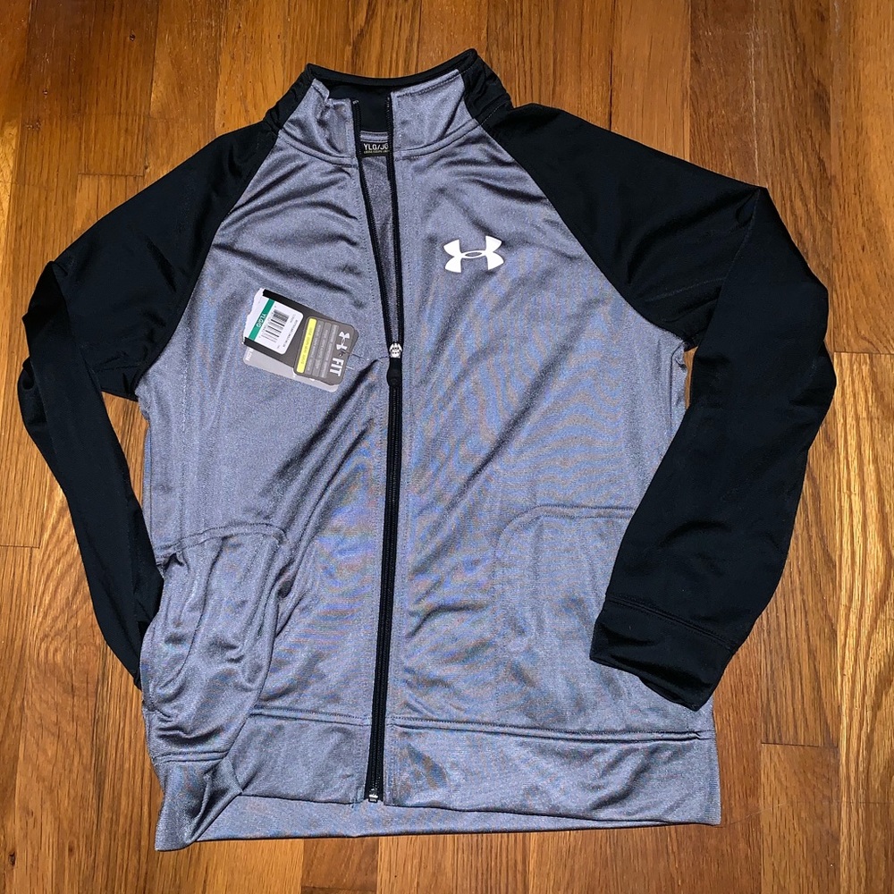 NWT Under Armour Black Grey Black Logo Back ZIP L